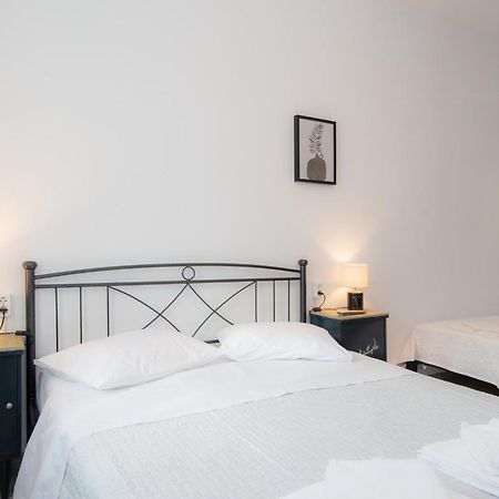 Pigi Rooms Apollonia  Exterior photo
